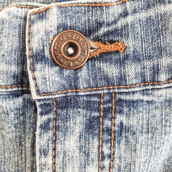 2/$35 Sale THYME Maternity Jeans Flare bottoms.  Size S - Picture 3 of 13